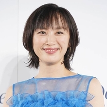 山口もえ「パパさんと観劇デート」充実の47歳バースデーSHOTに反響「幸せが溢れてる」「素敵な家族」