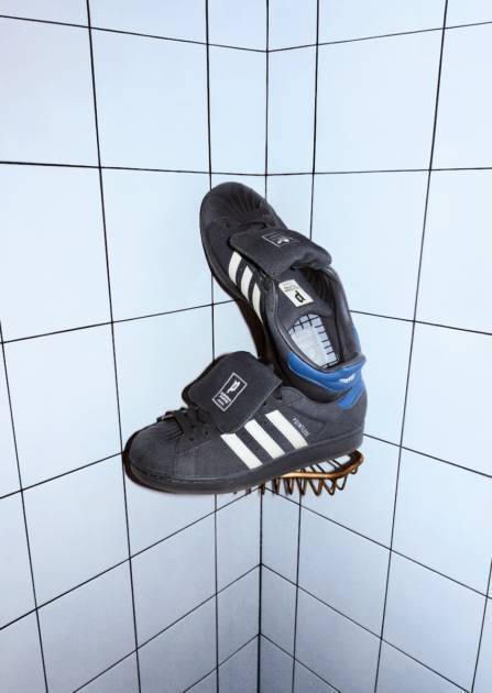 King Gnu常田大希が手がけるポイントレス ジャーニー、アディダス オリジナルス×アトモスの「スーパースター」第2弾発売