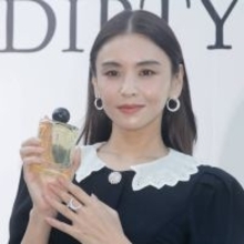 滝沢眞規子「疲れたなって時に」リラックスタイムに欠かせないエッセンシャルオイル