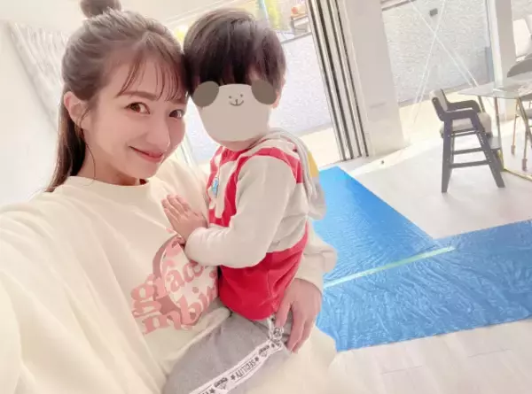 辻希美、三男と公園で楽しむ“2人時間”SHOTを公開「寂しいような嬉しいような…」