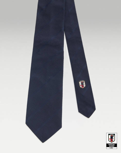 ダンヒル、森保一監督と日本代表選手を起用した「SAMURAI BLUE COLLECTION 2026」発表
