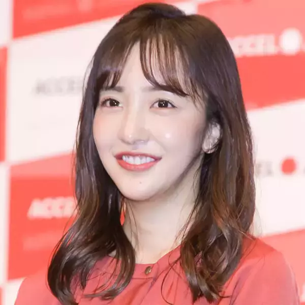 板野友美「ずっとリピート」“コスメの中で今1番おすすめ”韓国リップとは？