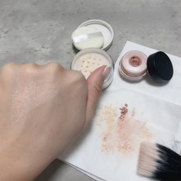 大人のラメはこう仕込む！ホリデーシーズンに使えるキラキラメイク