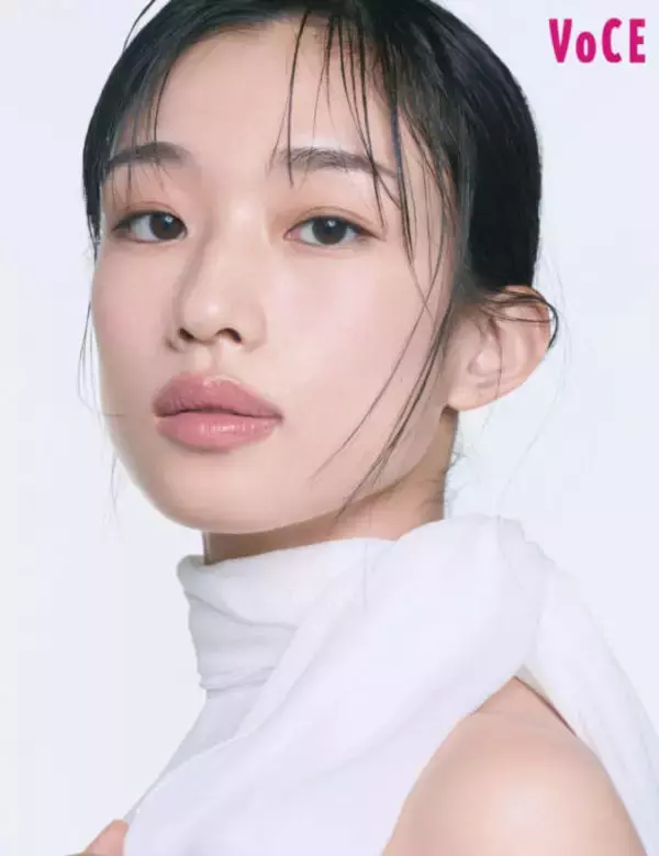 河合優実、透明感と存在感を引き立てるドレスSHOT披露！長濱ねるは可憐な“マシュマロの妖精”に