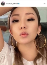 倖田來未、美肌が際立つ顔アップ＆鮮やかパンツコーデに反響「可愛い美人」「めちゃくちゃおしゃれ」