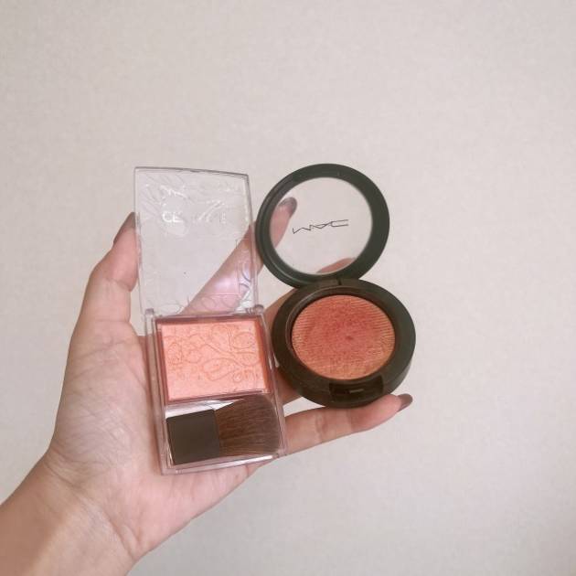 チークのW使いでリフトアップ！？血色感＆若見えする塗り方テクニック