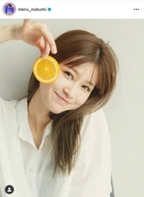 「透明感えぐ！」めるる、透明感あふれるシャツ姿の笑顔オフSHOTに反響「可愛すぎる」