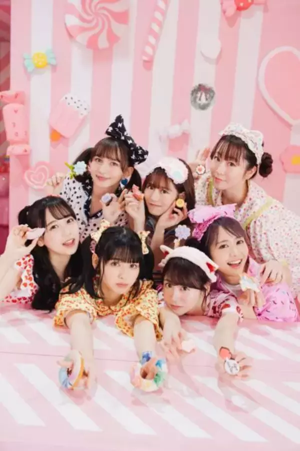 FRUITS ZIPPER、グループ1周年記念ブックが電子版に！グラビア＆インタビューで魅力を大解剖