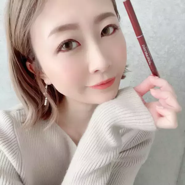 カラーライナーはペンシルで！初心者さんにオススメしたい洗練アイメイク