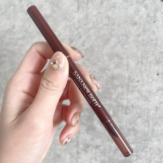 カラーライナーはペンシルで！初心者さんにオススメしたい洗練アイメイク