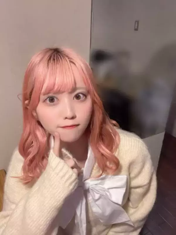 アイドルのピンクヘアの秘密！ツキアト・夏目一花のヘアケア愛用品