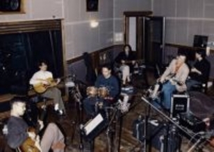 never young beach、新曲「愛の星屑を」リリース｜フジロックに3年ぶり出演へ