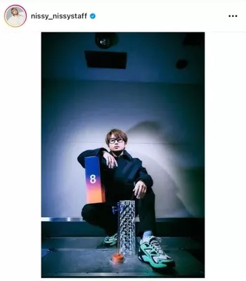 オーラが半端ない Nissy 西島隆弘 ピンクのジャケットを着こなしたヴィトンコーデに反響 息止まるほどカッコいい 22年3月17日 エキサイトニュース