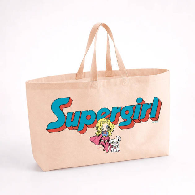 公開間近の映画『スーパーガール』世界観に没入できるPOP-UP STOREが6月16日からSHIBUYA TSUTAYAにて開催