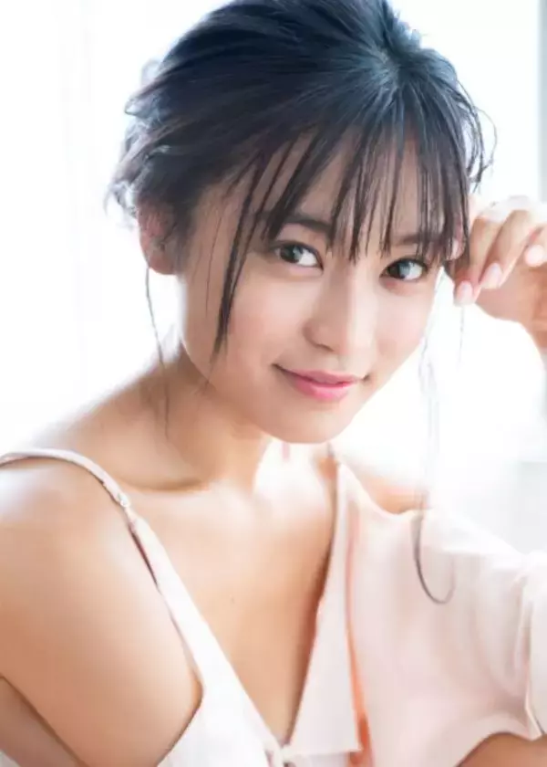 小島瑠璃子、グラビア撮影前のダイエット法を明かし共演者驚き「むくみが一気に…」