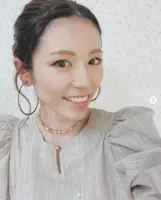 山口もえ 前髪切り過ぎたよ デコ出しスタイルが好評 めっちゃ可愛いよ 21年10月9日 エキサイトニュース
