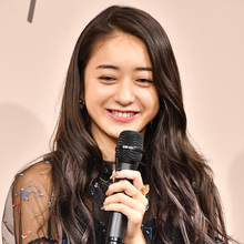 みちょぱ、藤田ニコルとの“どっち派？”論争にツッコミ「勝手に比べるから…」