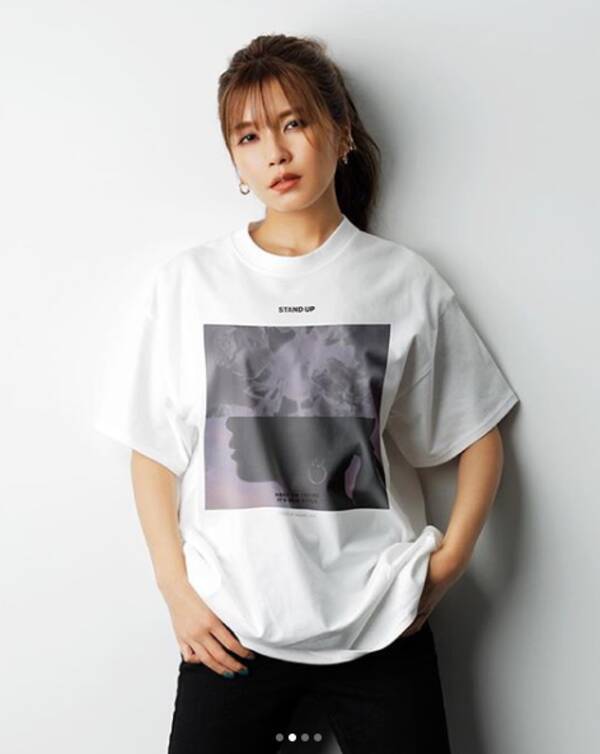 Aaa宇野実彩子 Tシャツ 黒パンツのクールな姿公開に センスが光ってる かっこいい の声 2020年7月19日 エキサイトニュース