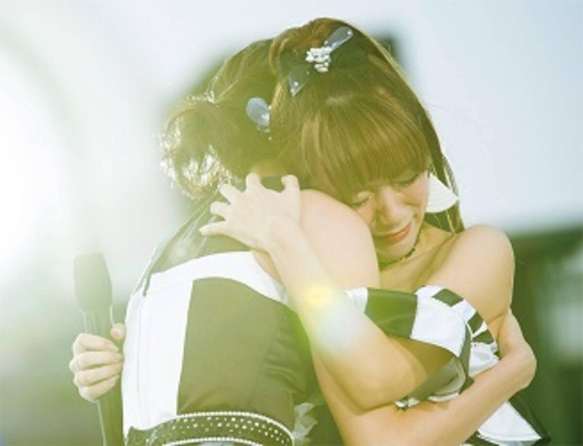 たかみな あっちゃんとの涙のデュエットから始まったakb48卒業コンサートダイジェスト映像が公開 16年6月30日 エキサイトニュース