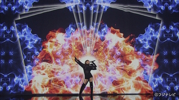 倖田來未、「FNSうたの夏まつり」で見せた圧巻のダンスパフォーマンスとプロジェクションマッピング駆使の演出が「かっこよすぎ」と話題