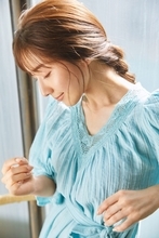 田中みな実、優雅でかわいい“おうちファッション”姿を披露