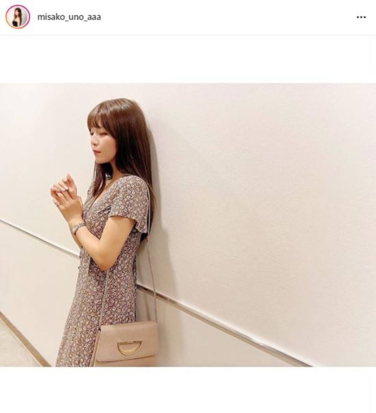 a宇野実彩子 花柄ワンピ Newヘアカラー公開に オシャレのお手本 横顔めっちゃ綺麗 年9月10日 エキサイトニュース