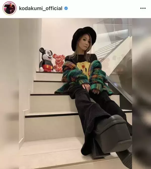 「顔ちっちゃ」倖田來未、12cmヒールの“脚長SHOT”公開し反響「眼福すぎます」