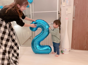 辻希美、長男の「産毛も可愛い」ヘアアレンジ横顔SHOT公開「ヘアバンドが1番似合う」