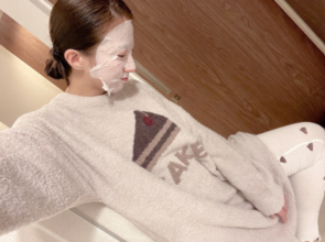 辻希美、お風呂上がりのNew部屋着姿＆“プチ模様替え”した自宅リビング公開