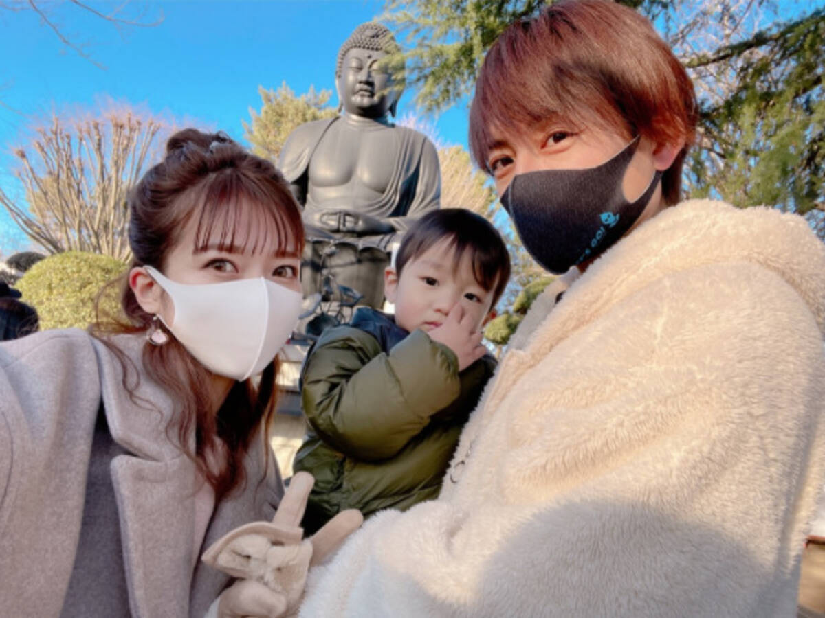 辻希美 家族での初詣 長女と三男の手つなぎshotも公開 笑顔で過ごせますように 21年1月4日 エキサイトニュース