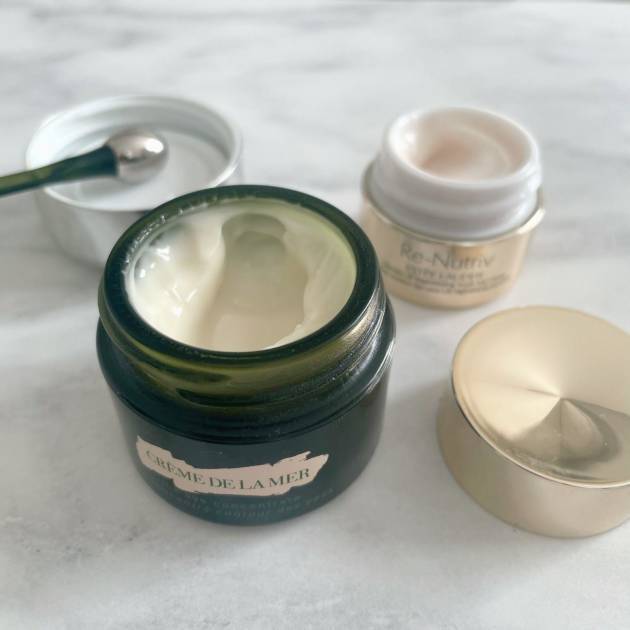 【プロが教える】むくみ放置してない？目元がパッチリになるマッサージHOWTO