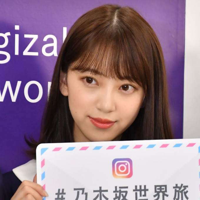 堀未央奈 編み込み ヘアアレンジ 披露にファン興奮 瞳に吸い込まれそう たまらん 21年4月2日 エキサイトニュース