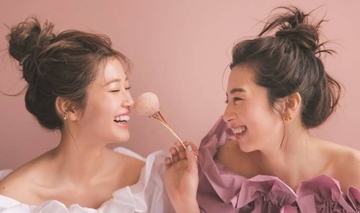 中条あやみ＆めるる、“かわいいの最高峰”な仲良しツーショット公開