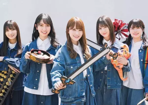 日向坂46・加藤＆金村＆河田＆小坂＆丹生、平和と笑顔を守る“日向坂防衛隊”SHOT