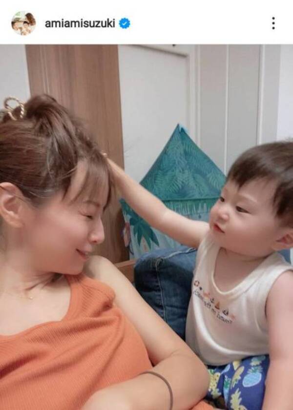 鈴木亜美 1歳5ヶ月の次男からの いい子いい子 Shotに 可愛い ママ思い の声 21年7月21日 エキサイトニュース