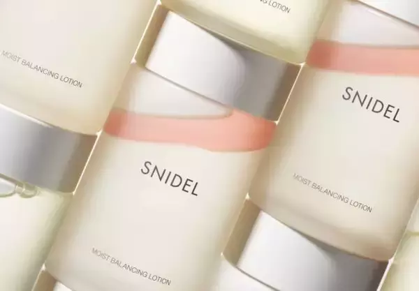 SNIDEL BEAUTY、厳しいオーガニック認証を取得した天然由来成分99.5％の2層式高保湿化粧水が新登場