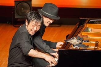 ピアノ連弾兄弟ユニット“レ・フレール”のコンサートに、津軽三味線アーティスト“吉田兄弟”がゲスト出演決定