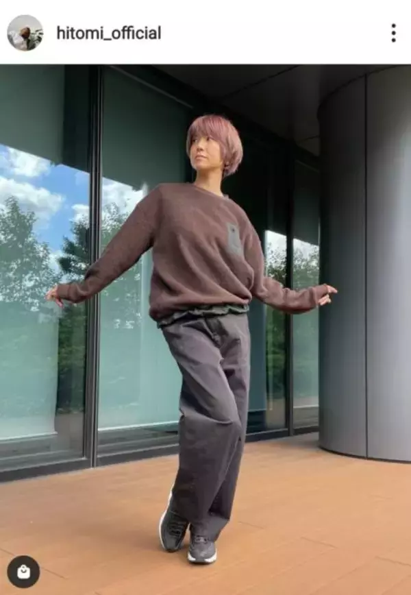 hitomi、ラーメン男子な息子たちの姿を公開「大人の階段登っていってますね」