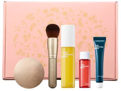 「オンリーミネラル」2021ホリデーキット『Happiness』『Freedom』販売開始