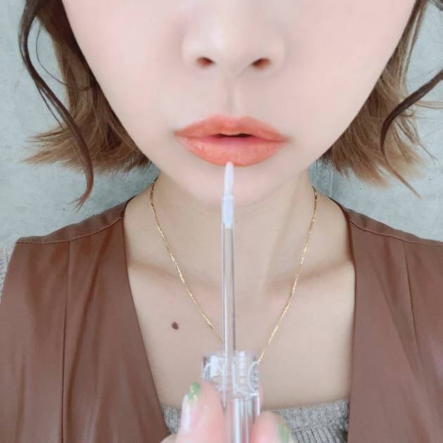 ホリデーシーズン到来！この冬買い足すべきは気分上がるキラキラコスメ