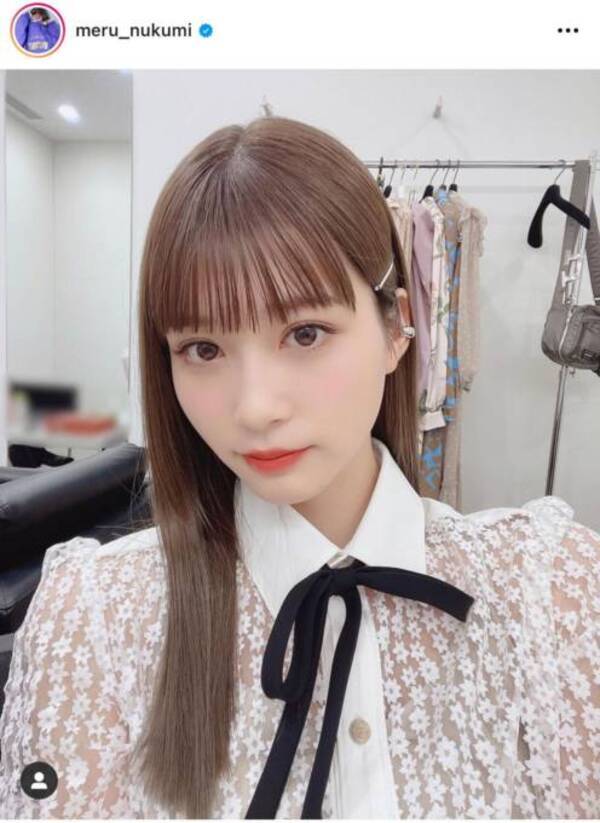 めるる ツヤ髪 ブラウンマスカラのカメラ目線shotにファン悶絶 最高に可愛い アイドルみたい 21年11月10日 エキサイトニュース