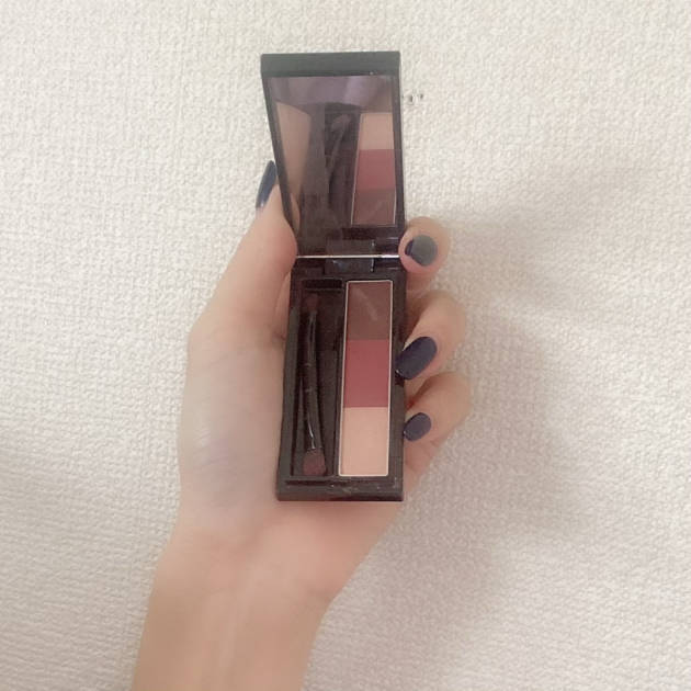 冬の眉毛はカラーをいれよう！プチプラで叶える色づき眉