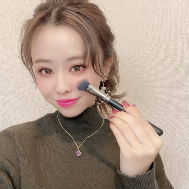 ホリデーシーズンメイクの盛り方☆色気もプラスするメイク方法！