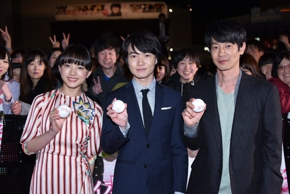 映画 3月のライオン 後編舞台挨拶で神木隆之介が涙 感謝の気持ちでいっぱいです 17年4月24日 エキサイトニュース