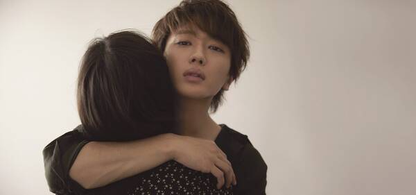 aaa西島隆弘 anan表紙 特集登場に大きな反響 お顔とボディのギャップが かっこよすぎる 2018年8月3日 エキサイトニュース