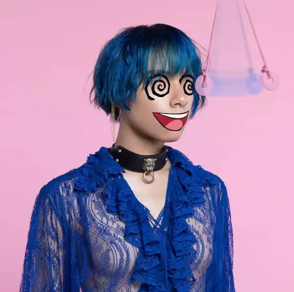 女王蜂、Newシングルジャケット写真公開＆「HALF Diggy-MO’ Remix」も収録・先行配信決定