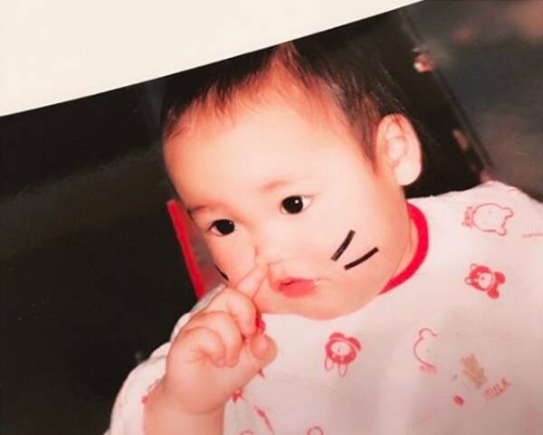 川栄李奈 24歳の誕生日に投稿した鼻に指を入れている写真に反響 エキサイトニュース