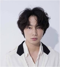 菅田将暉、綾野剛の男前な誕生日プレゼントに「キター！」