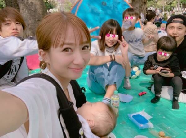 辻希美 家族集合のお花見ショット公開 あったかくて気持ち 2019年4月7日 エキサイトニュース