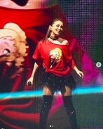 浜崎あゆみ 半裸写真 を公開も ロングパイ過ぎだろ と驚愕の声 19年5月13日 エキサイトニュース